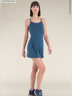 Women's Merino Wool 150 Active Dress Icebreaker Spaghetti Strap Built in Bra
